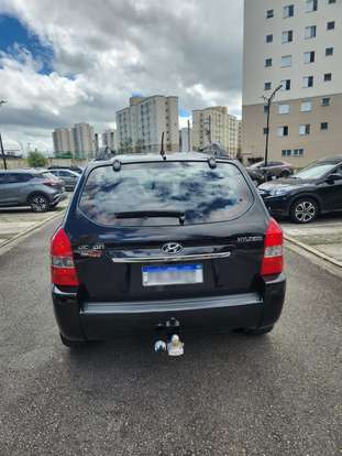 HYUNDAI-TUCSON-2011