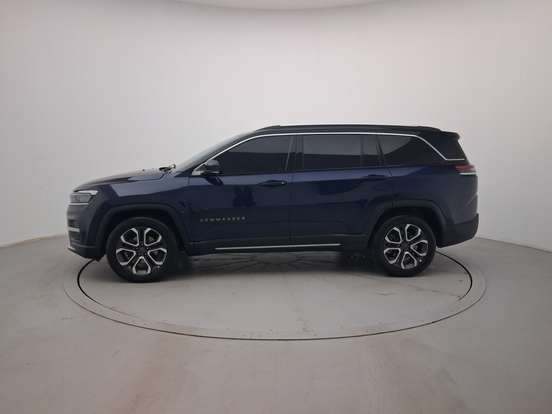 JEEP-COMMANDER-2023