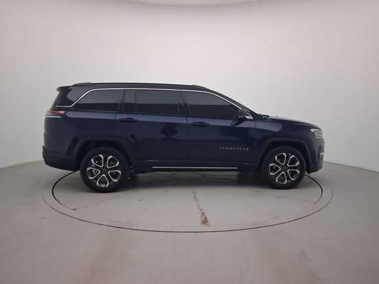 JEEP-COMMANDER-2023
