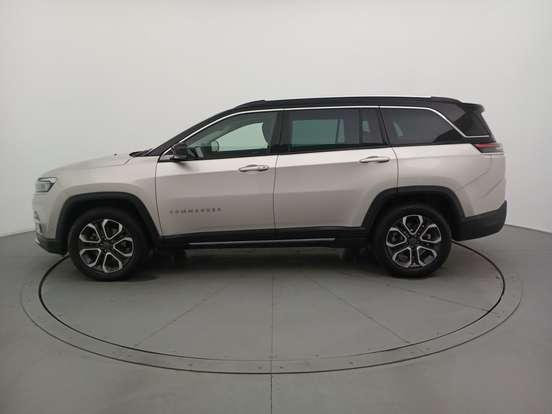 JEEP-COMMANDER-2025