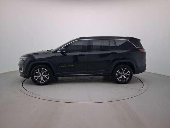 JEEP-COMMANDER-2025