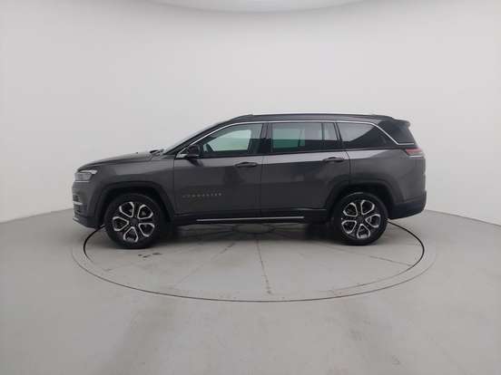 JEEP-COMMANDER-2024