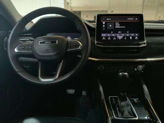 JEEP-COMMANDER-2023