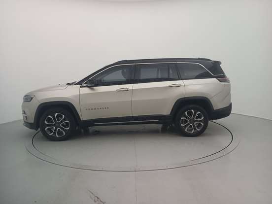 JEEP-COMMANDER-2022