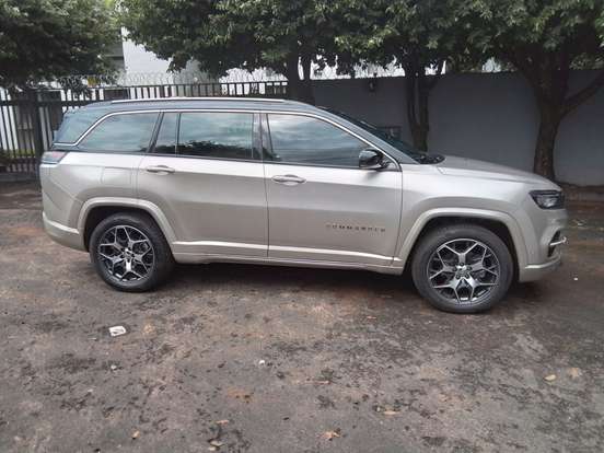 JEEP-COMMANDER-1.3 T270 TURBO FLEX OVERLAND AT6 JEEP-COMMANDER-2024