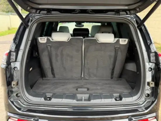 JEEP-COMMANDER-2.0 TD380 TURBO DIESEL OVERLAND AT9 JEEP-COMMANDER-2023