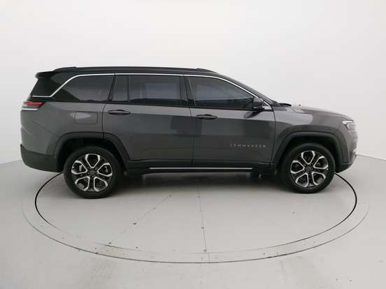 JEEP-COMMANDER-2022