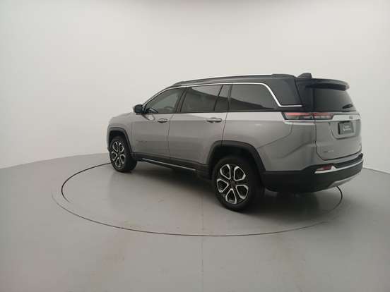 JEEP-COMMANDER-2022