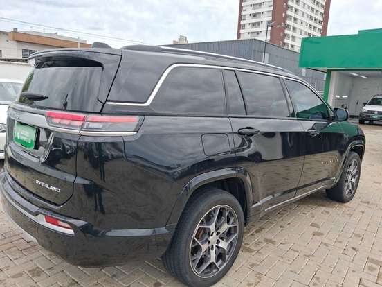 JEEP-COMMANDER-2024