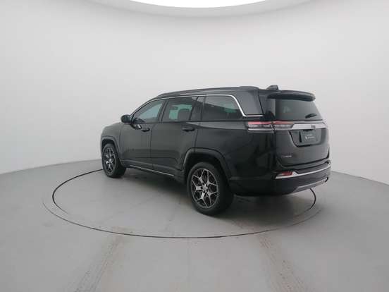 JEEP-COMMANDER-2023
