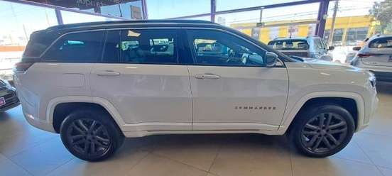 JEEP-COMMANDER-2025