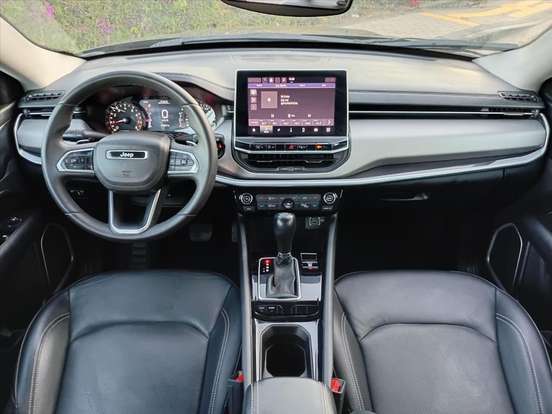 JEEP-COMPASS-2024