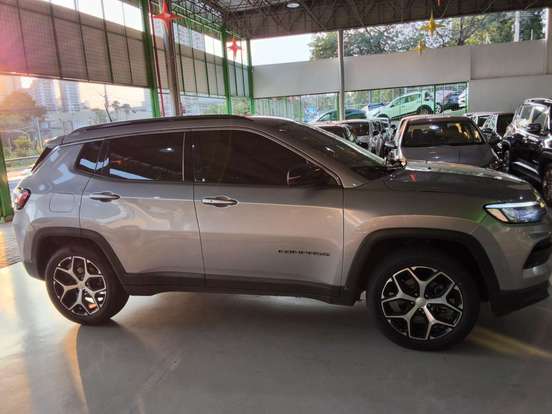 JEEP-COMPASS-2024