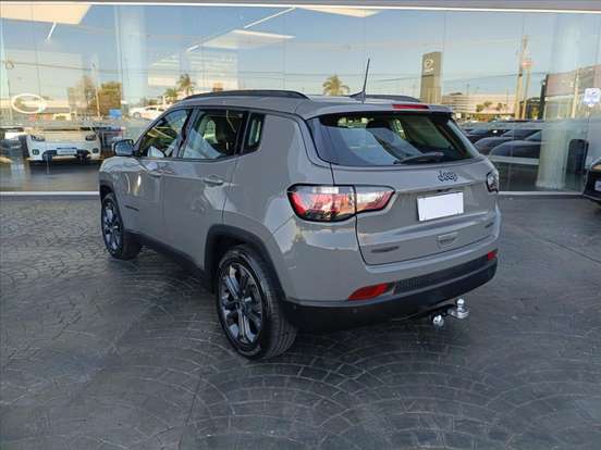 JEEP-COMPASS-2024