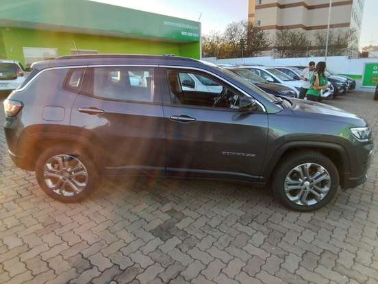 JEEP-COMPASS-2023