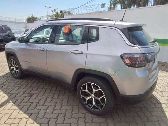 JEEP-COMPASS-2024
