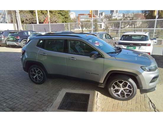 JEEP-COMPASS-2024