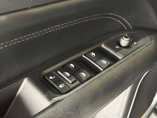 JEEP-COMPASS-1.3 T270 TURBO FLEX LONGITUDE AT6 JEEP-COMPASS-2022