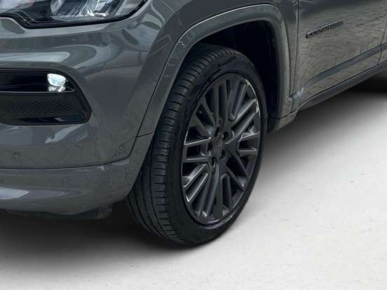 JEEP-COMPASS-2022