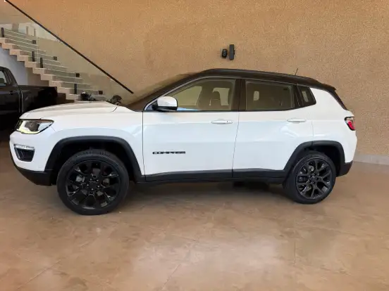 JEEP-COMPASS-2020