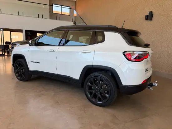 JEEP-COMPASS-2.0 16V DIESEL S 4X4 AUTOMÁTICO JEEP-COMPASS-2020