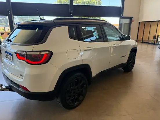JEEP-COMPASS-2020