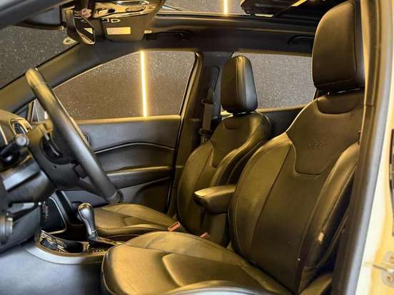 JEEP-COMPASS-2021