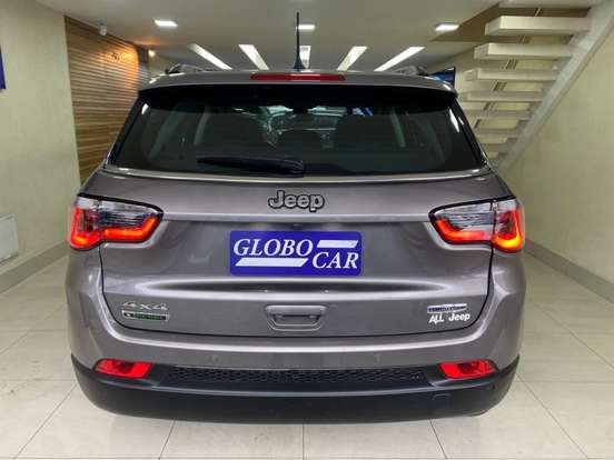 JEEP-COMPASS-2020