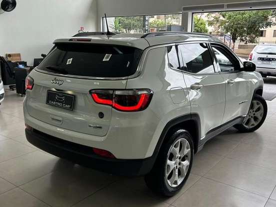 JEEP-COMPASS-2.0 16V FLEX LONGITUDE AUTOMÁTICO JEEP-COMPASS-2020