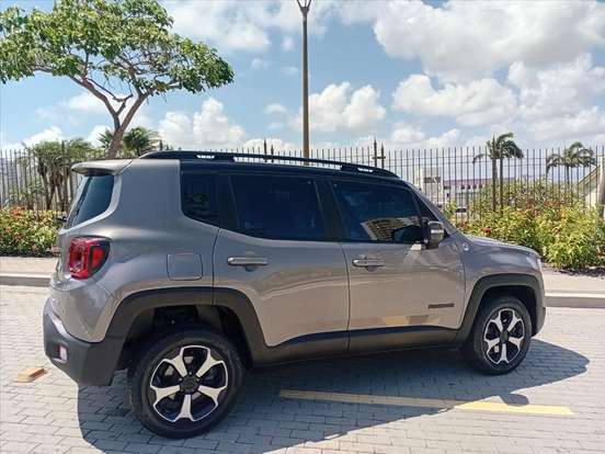 JEEP-RENEGADE-2021