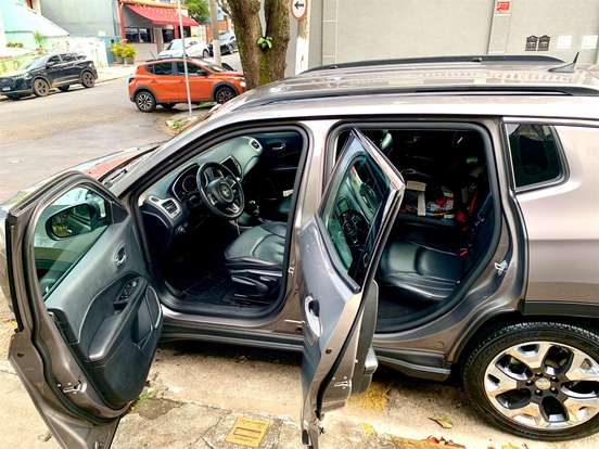 JEEP-COMPASS-2019