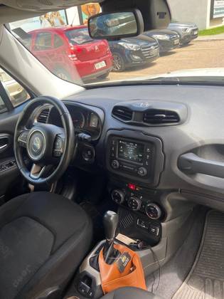 JEEP RENEGADE 1.8 16V FLEX LONGITUDE 4P AUTOMÁTICO