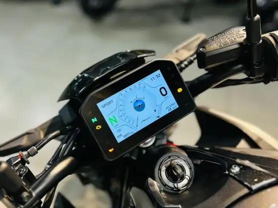 KAWASAKI-Z900 KAWASAKI-Z900-2026