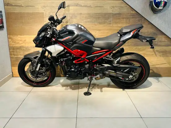 KAWASAKI-Z900 KAWASAKI-Z900-2026
