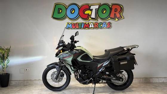 KAWASAKI VERSYS-X 300 