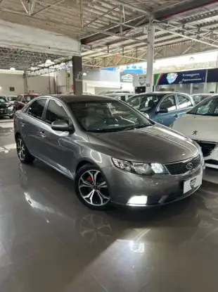 KIA-CERATO-2011