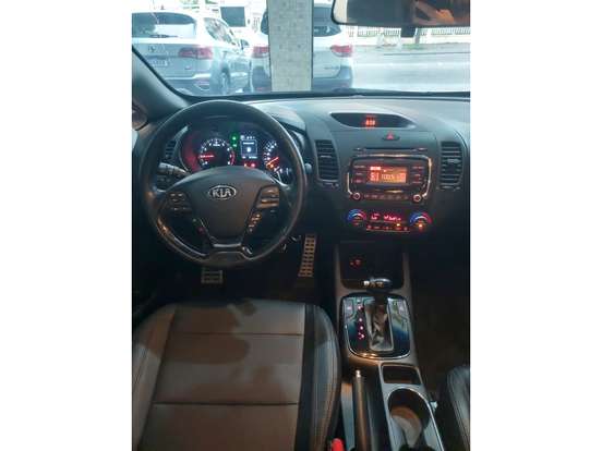 KIA-CERATO-1.6 SX 16V FLEX 4P AUTOMÁTICO KIA-CERATO-2017