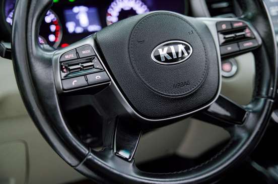 KIA-SORENTO-2019