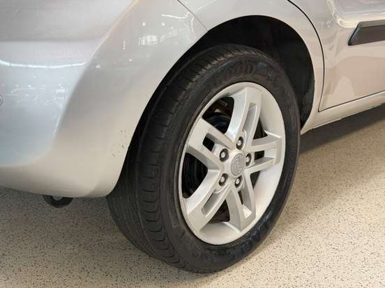 KIA-SOUL-1.6 EX 16V FLEX 4P MANUAL KIA-SOUL-2011