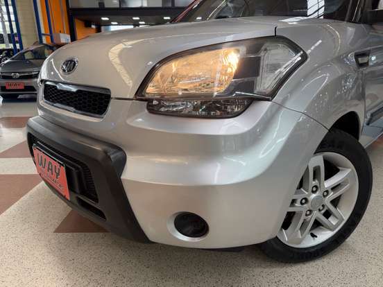 KIA-SOUL-2011