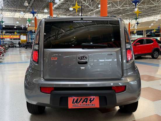 KIA-SOUL-2011