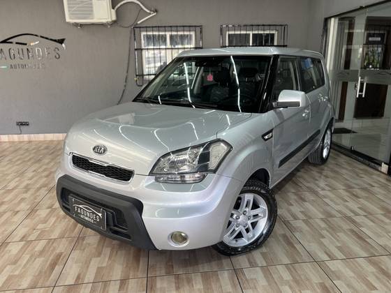 KIA SOUL 1.6 EX 16V FLEX 4P MANUAL