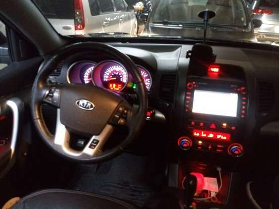 KIA-SORENTO-3.5 V6 GASOLINA EX 7L AUTOMATICO KIA-SORENTO-2012