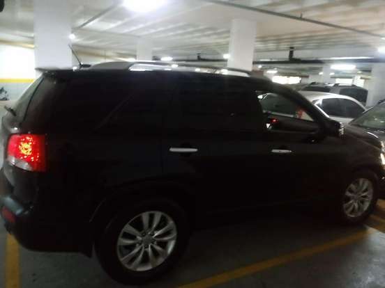 KIA-SORENTO-2012