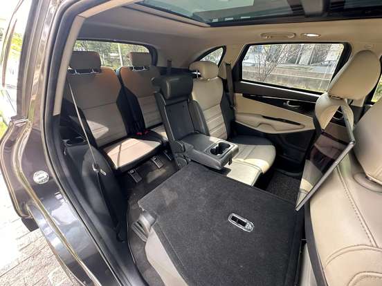 KIA-SORENTO-2019
