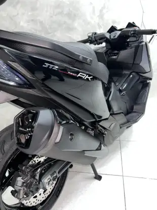 KYMCO-AK 550i-2025