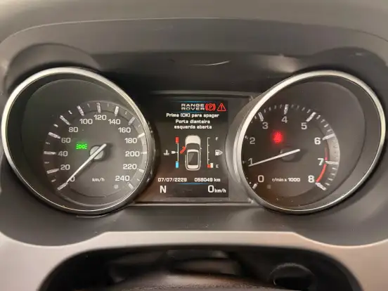 LAND ROVER-RANGE ROVER EVOQUE-2.0 PRESTIGE TECH 4WD 16V GASOLINA 4P AUTOMÁTICO LAND ROVER-RANGE ROVER EVOQUE-2013