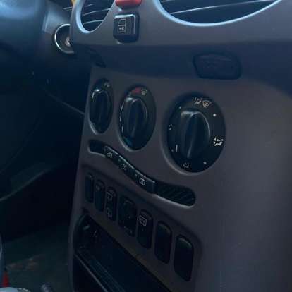 MERCEDES-BENZ-A 160-1.6 GASOLINA CLASSIC MANUAL MERCEDES-BENZ-A 160-2005