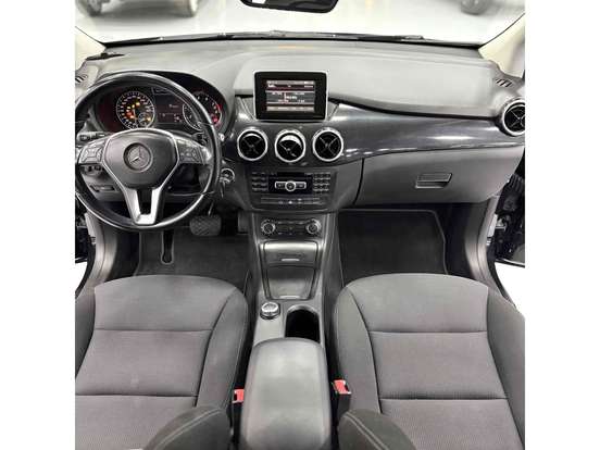 MERCEDES-BENZ-B 200-1.6 SPORT TURBO GASOLINA 4P AUTOMÁTICO MERCEDES-BENZ-B 200-2013