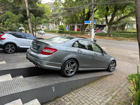 MERCEDES-BENZ-C 63 AMG-6.3 SEDAN V8 GASOLINA 4P AUTOMATICO MERCEDES-BENZ-C 63 AMG-2010